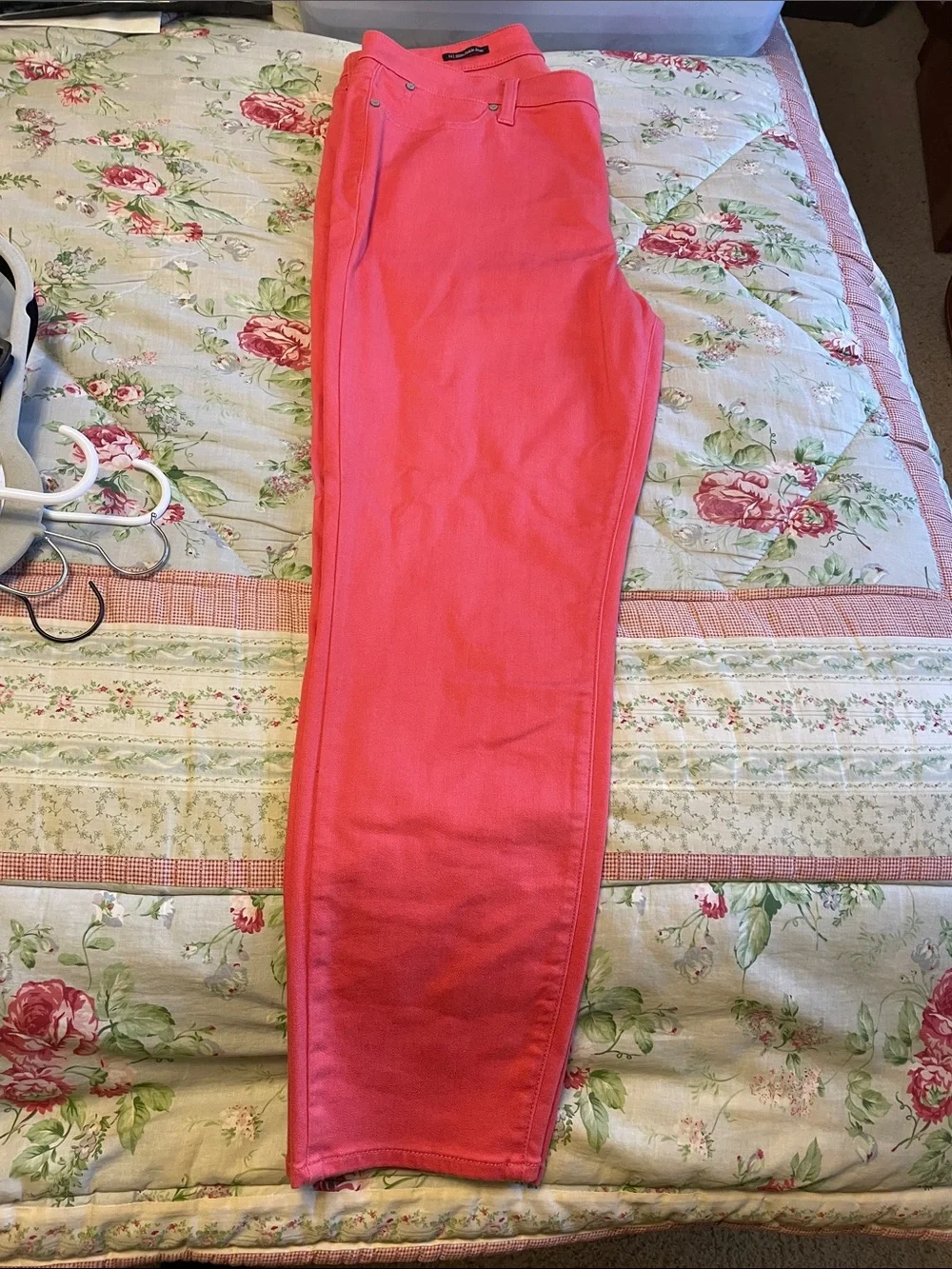 Talbots Slim Ankle Jeans in Coral Pink - Picture 2 of 4